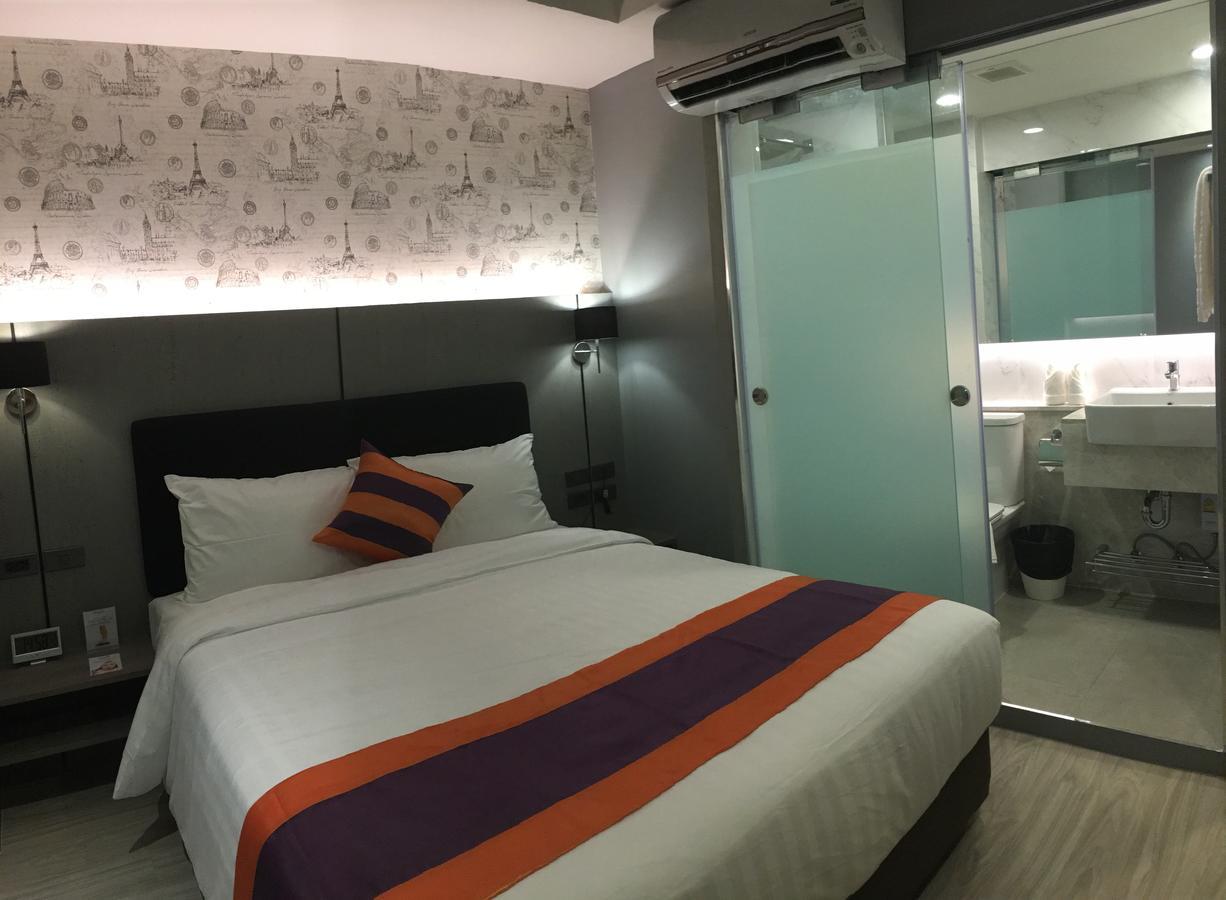 Studio Ekamai - SHA Certified Bangkok Esterno foto